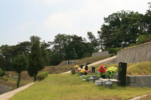 일산공원,매장묘,묘지 by 하늘나무
